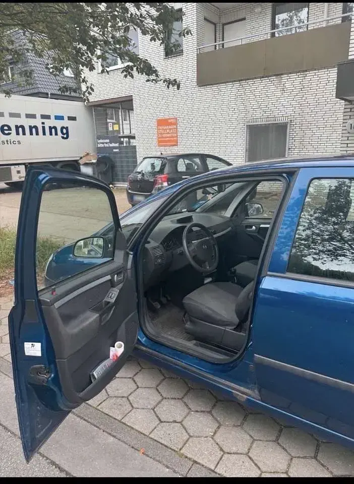 Gebraucht Opel Meriva Cosmo 101 PS (74 kW) 2003 Van / Kleinbus