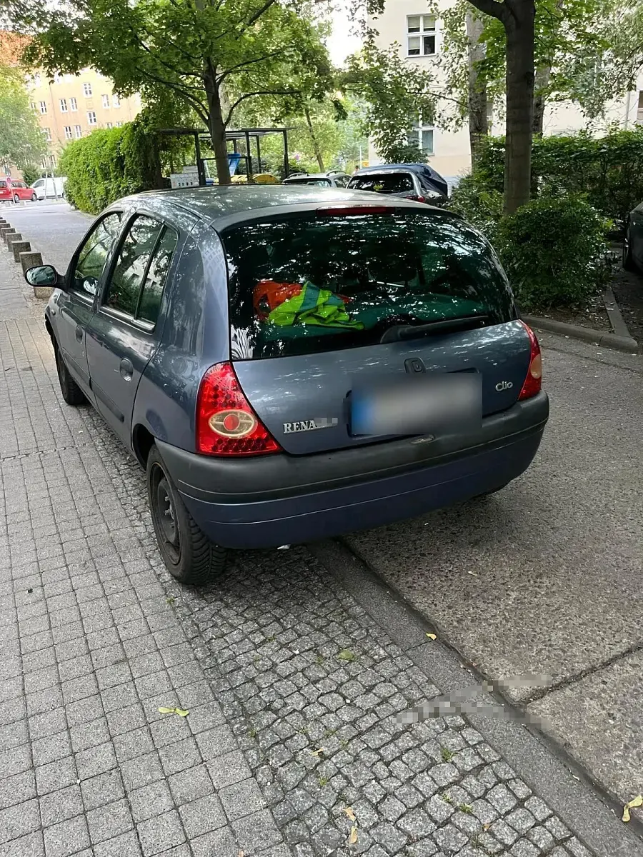 Gebraucht Renault Clio 43 PS (31 kW) 1998 Blau Kleinwagen