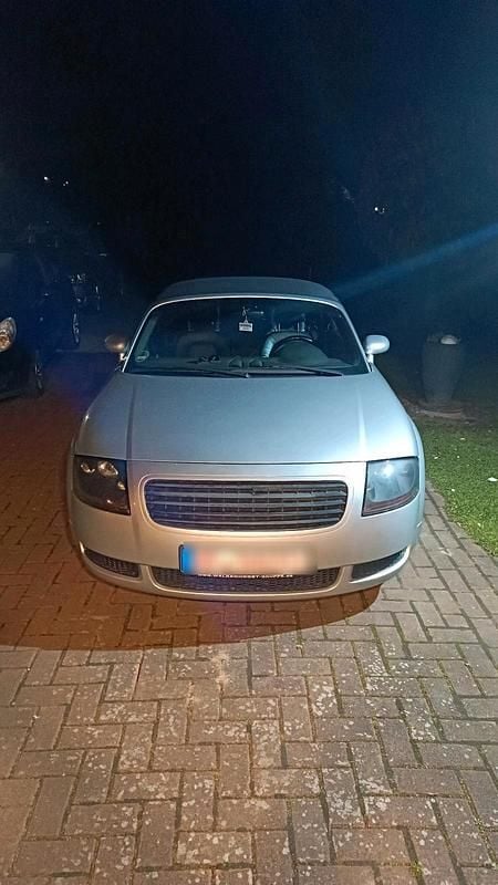 Gebraucht Audi TT Roadster 180 PS (132 kW) 2000 Silber Cabrio
