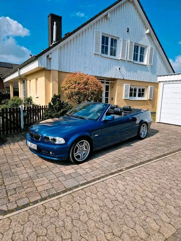 Gebraucht BMW 320 170 PS (125 kW) 2001 Blau Cabrio