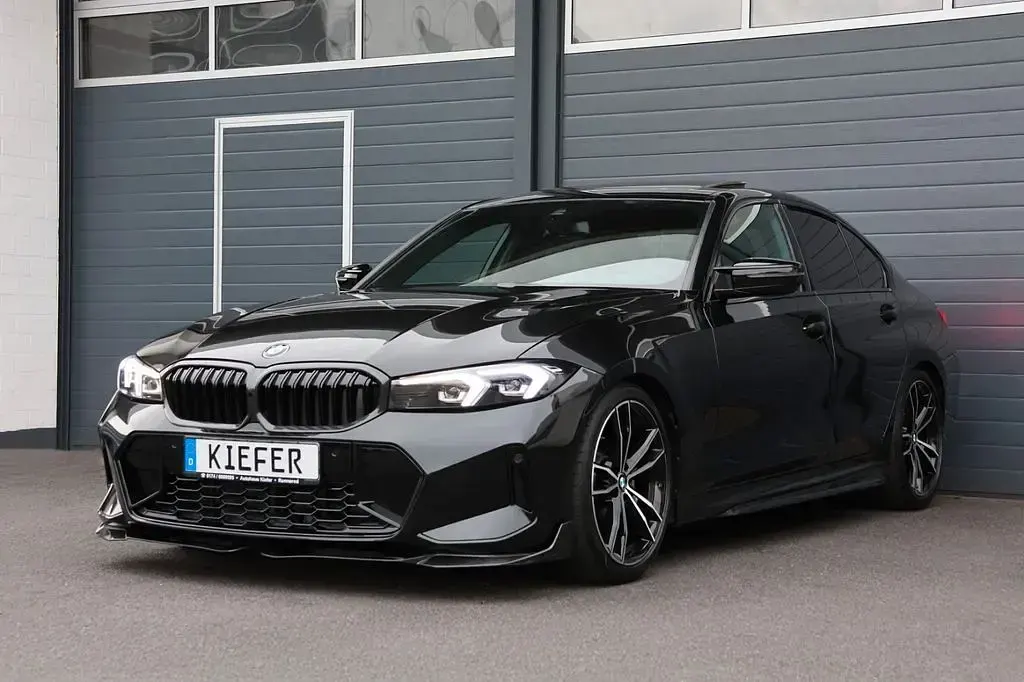 Gebraucht BMW 330 Performance 258 PS (189 kW) 2021 Schwarz Limousine