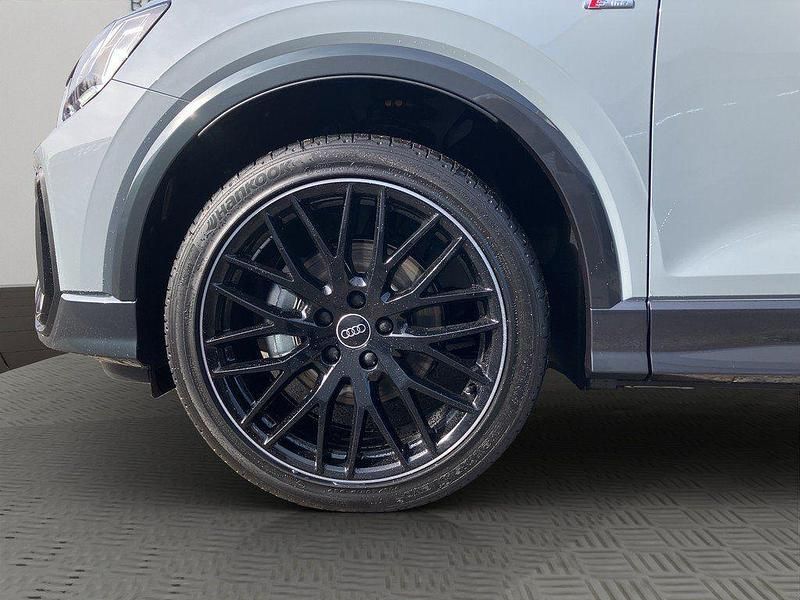 Gebraucht Audi Q2 S-Line 150 PS (110 kW) 2025 Pfeilgrau perleffekt SUV