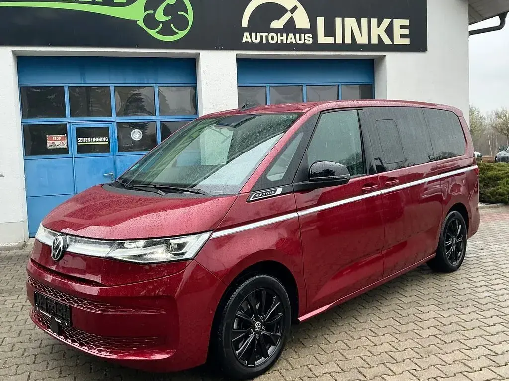 Gebraucht VW T7 Style 150 PS (110 kW) 2024 Fortana red Van
