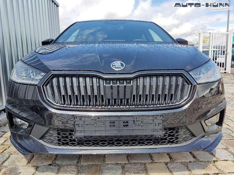 Neu Skoda Fabia Selection 116 PS (85 kW) 2025 Blackmagic perleffekt Limousine