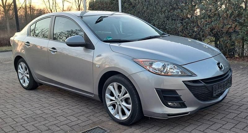 Gebraucht Mazda 3 Exclusive-Line 105 PS (77 kW) 2010 Silber Limousine