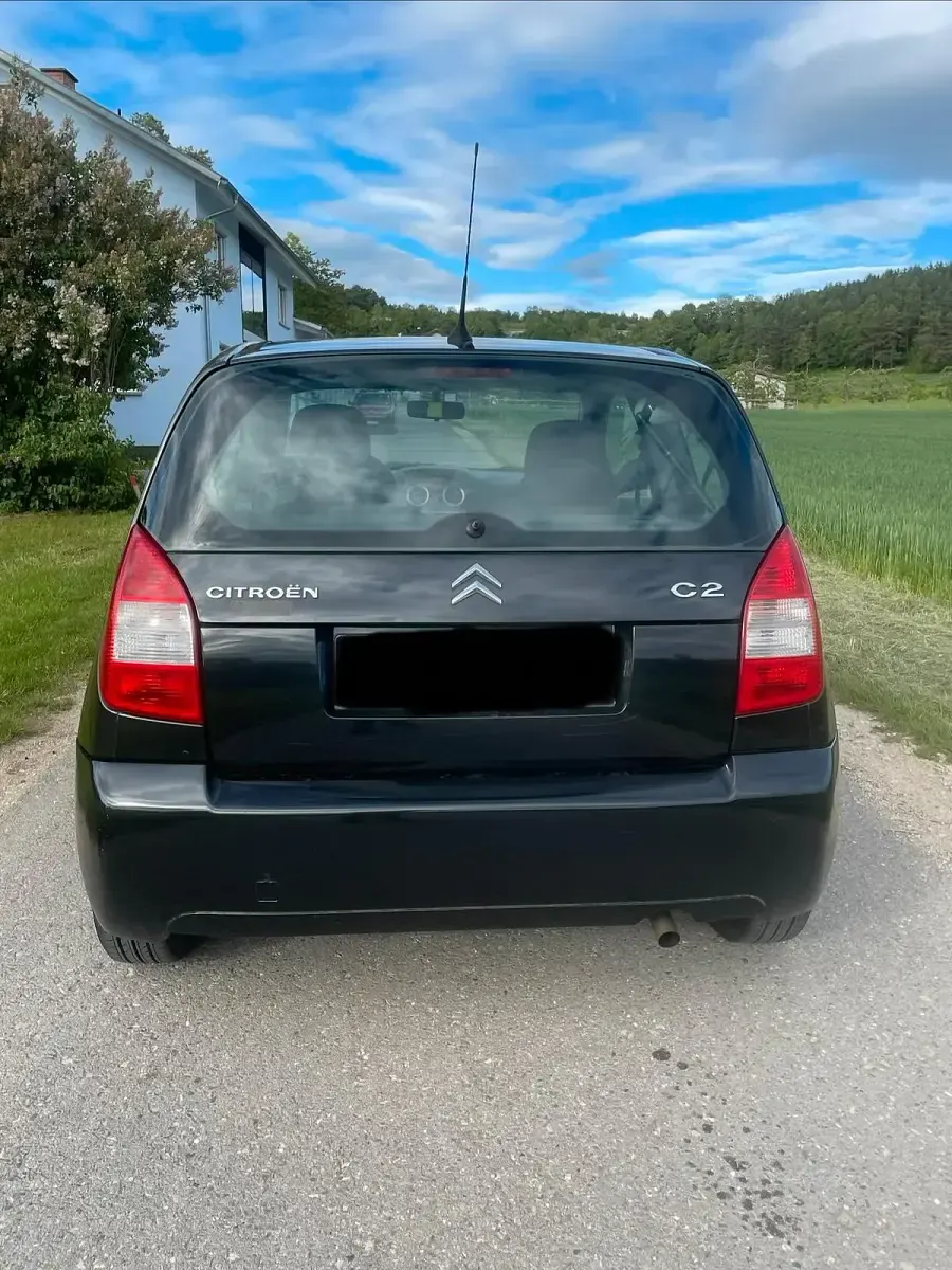 Gebraucht Citroën C2 60 PS (44 kW) 2009 Schwarz Kleinwagen