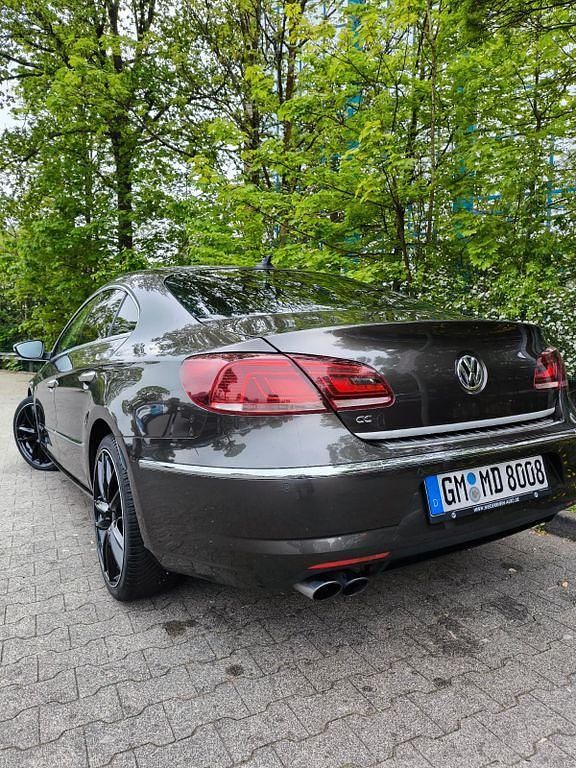 Gebraucht VW CC 160 PS (117 kW) 2012 Braun Limousine