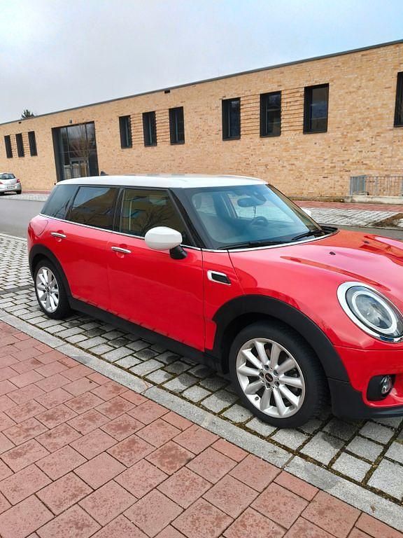Gebraucht Mini Cooper Clubman Essential 136 PS (100 kW) 2022 Rot Kombi