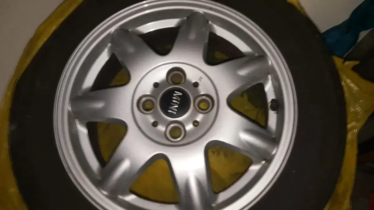 Gebraucht Mini Cooper 90 PS (66 kW) 2006 Silber Kleinwagen