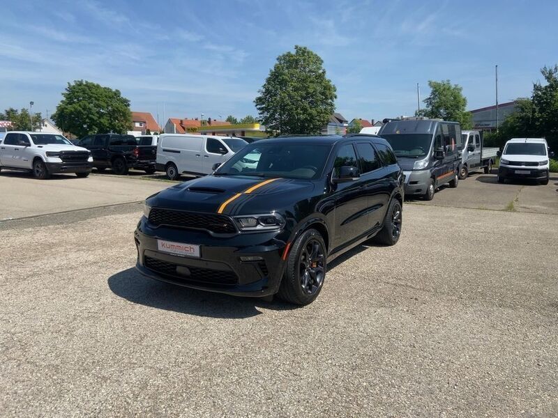 Diamond black (perleffekt) (schwarz) Gebraucht 2023 Dodge Durango SUV | 58.990 € (Fairer Preis) - Bild 1/4