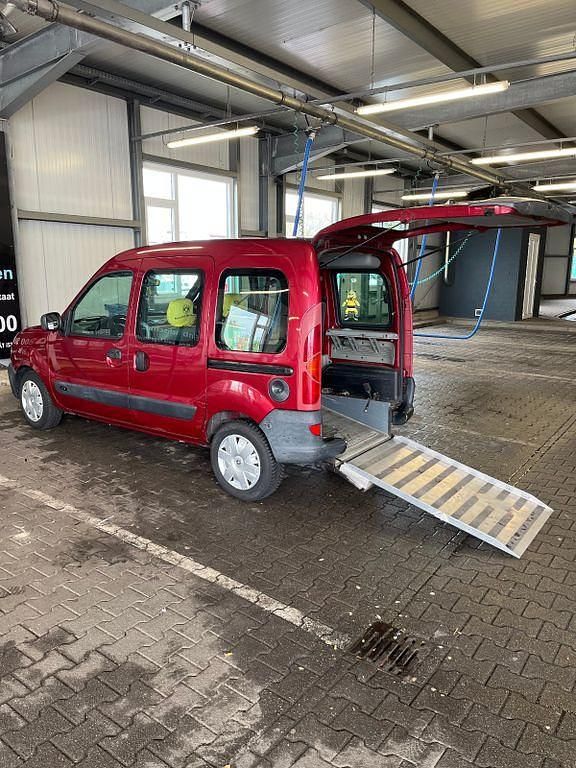 Gebraucht Renault Kangoo Expression 82 PS (60 kW) 2002 Rot Van / Kleinbus
