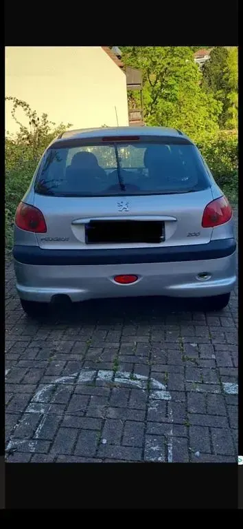 Gebraucht Peugeot 206 75 PS (55 kW) 2003 Grau Limousine
