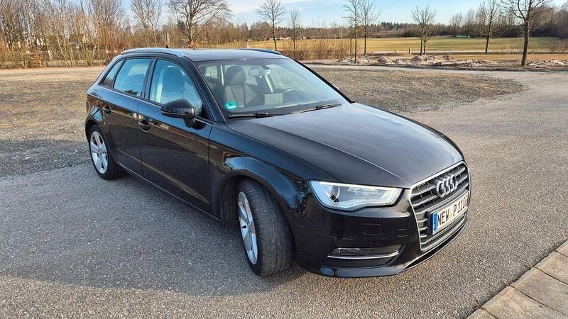 Gebraucht Audi A3 Ambition 125 PS (91 kW) 2015 Schwarz Limousine