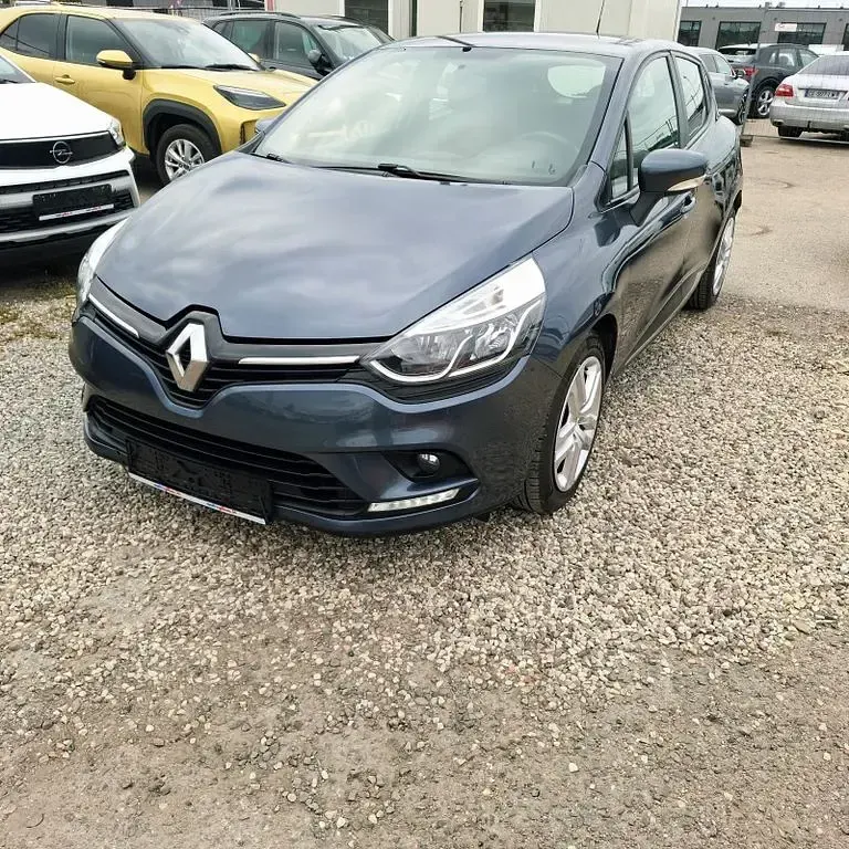 Gebraucht Renault Clio Intens 90 PS (66 kW) 2018 Grau Limousine