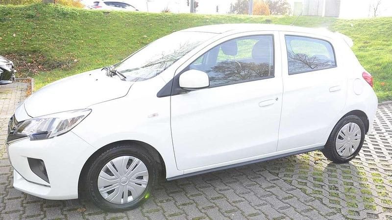 Weiß Gebraucht 2023 Mitsubishi Space Star Select Kleinwagen | 11.750 € (Fairer Preis) - Bild 1/4