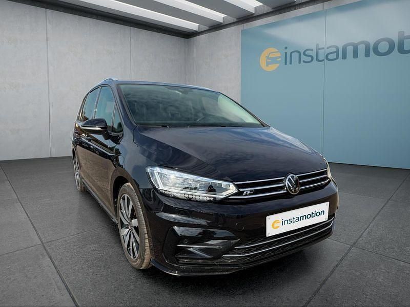 Schwarz Gebraucht 2024 VW Touran Move Van / Kleinbus | 34.149 € (Fairer Preis) - Bild 1/4