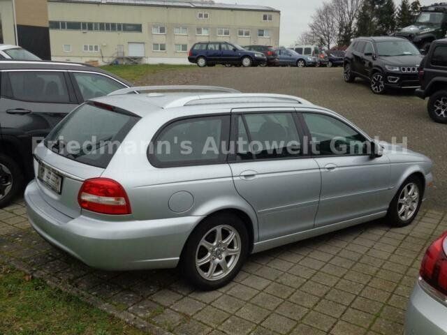 Używany Jaguar X-type Executive 146 KM (107 kW) 2009 Srebrny Kombi