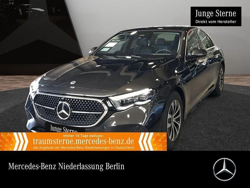 Grau Gebraucht 2024 Mercedes E220 Avantgarde Limousine | 52.990 € - Bild 1/3