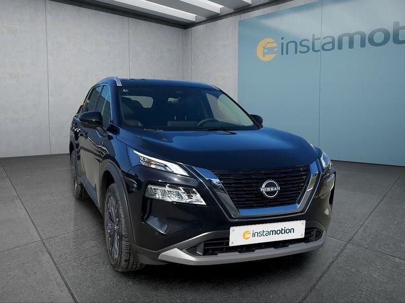 Neu Nissan X-Trail 163 PS (119 kW) 2025 Schwarz SUV