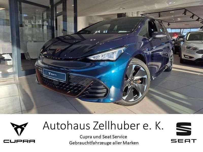 Gebraucht Cupra Born 150 kW (204 PS) 2022 Aurora blau Kleinwagen