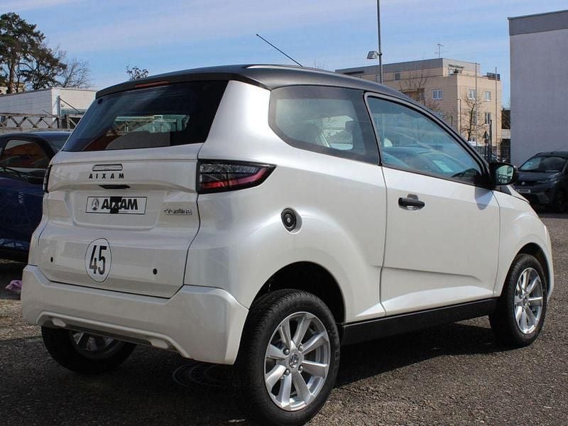 Neu Aixam Crossline 2026 Weiß