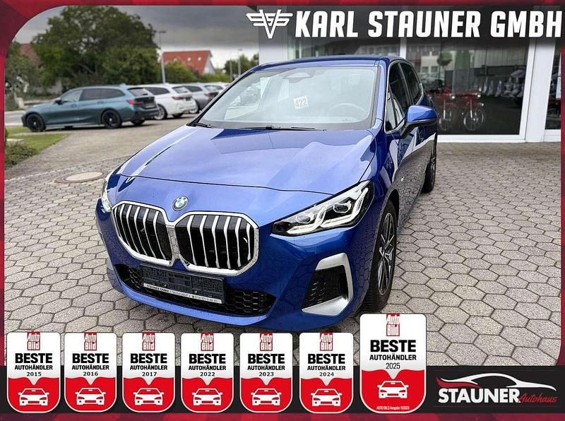 Portimao blau Gebraucht 2024 BMW 218 M Sport Van / Kleinbus | 28.480 € (Guter Preis) - Bild 1/2