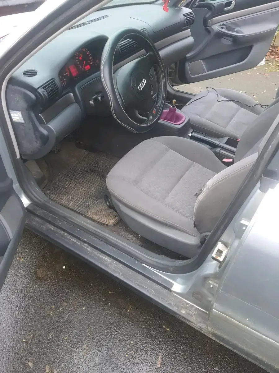 Gebraucht Audi A4 165 PS (121 kW) 1998 Silber Kombi