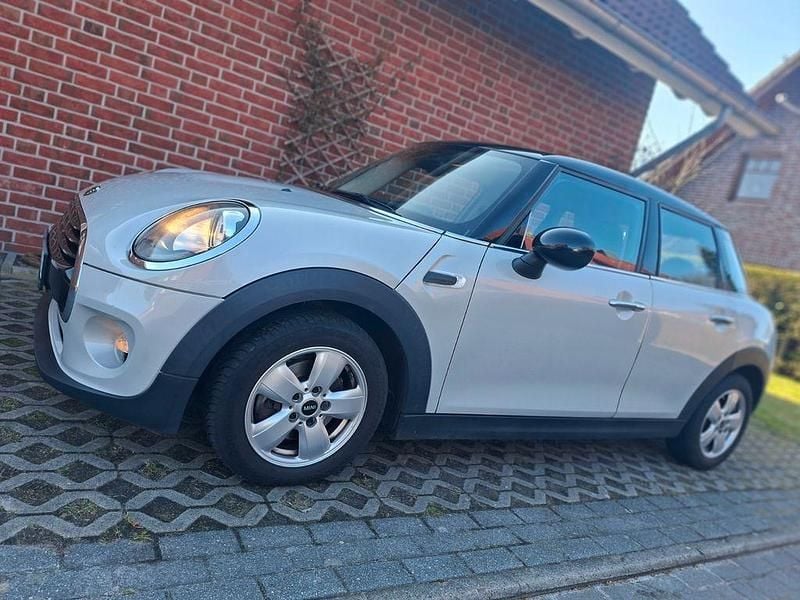 Gebraucht Mini Cooper 136 PS (100 kW) 2016 Grau Kleinwagen