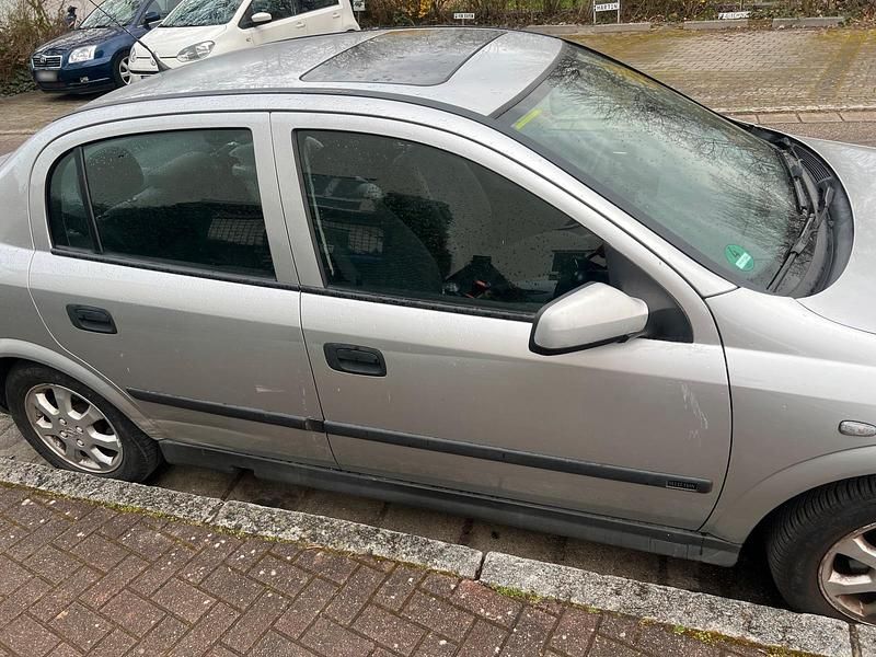 Gebraucht Opel Astra 96 PS (70 kW) 2001 Grau Kleinwagen