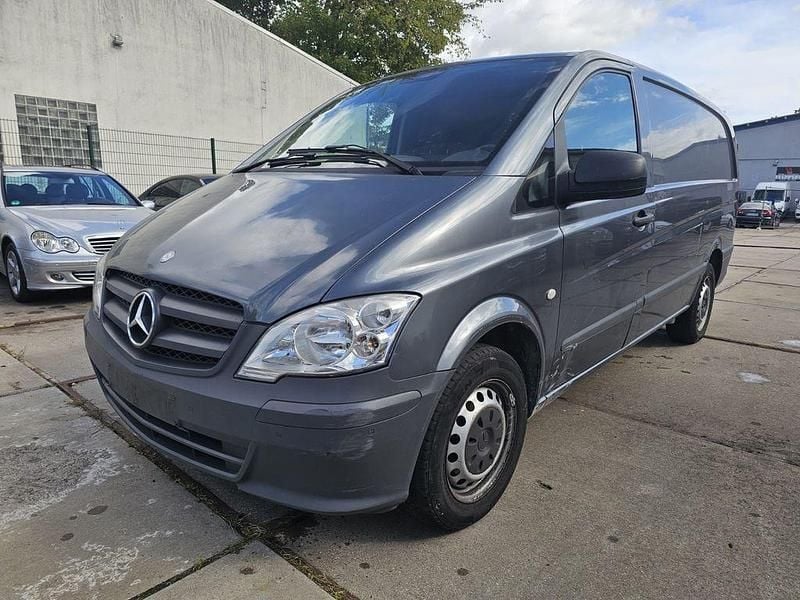 Grau Gebraucht 2013 Mercedes Vito Van / Kleinbus | 7.000 € (Superpreis) - Bild 1/4