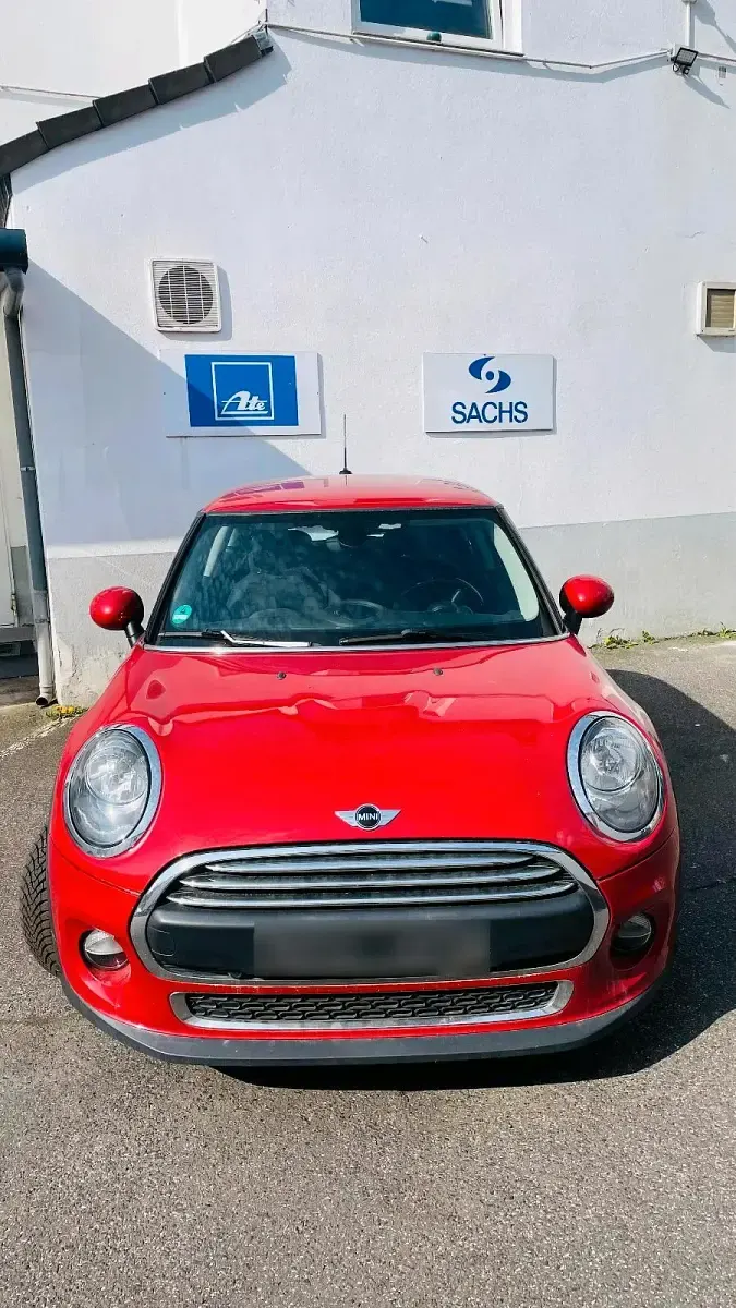Gebraucht Mini ONE 102 PS (75 kW) 2016 Rot Kleinwagen