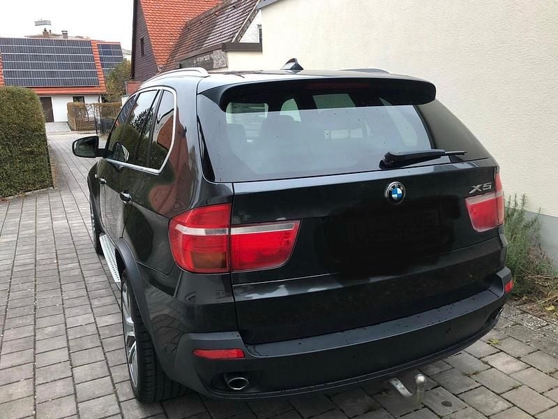 Gebraucht BMW X5 235 PS (172 kW) 2010 Grau SUV