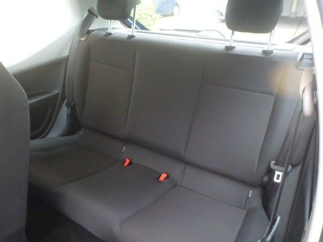 Gebraucht VW up! 60 PS (44 kW) 2015 Weiß Kleinwagen