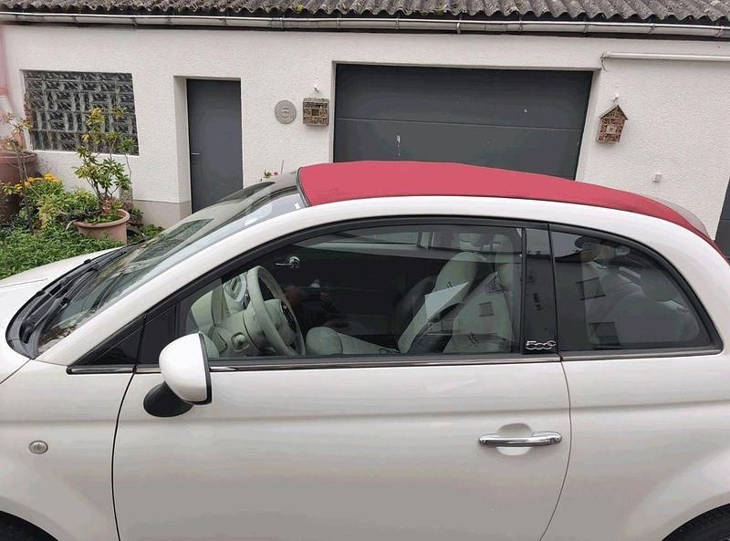 Gebraucht Fiat 500C Lounge 69 PS (50 kW) 2011 Beige Cabrio