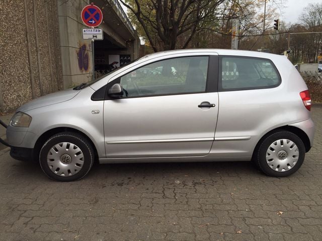Usata VW Fox 54 CV (39 kW) 2009 Argento Utilitaria