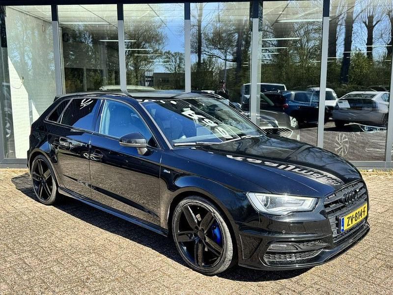 Gebraucht Audi A3 Sport 184 PS (135 kW) 2016 Schwarz Limousine