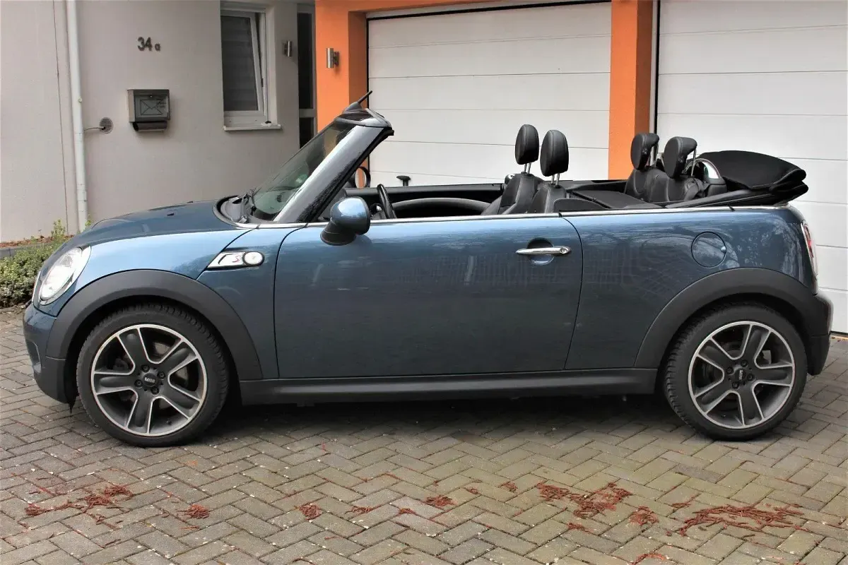 Gebraucht Mini Cooper S Cabriolet 184 PS (135 kW) 2010 Blau Cabrio