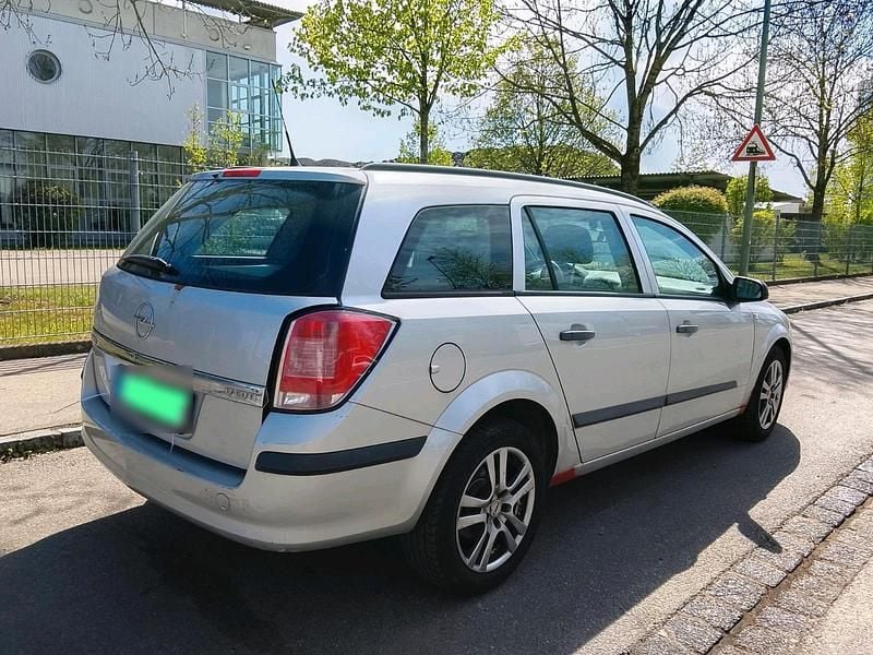 Gebraucht Opel Astra 68 PS (50 kW) 2004 Grau Kombi
