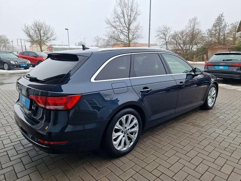 Gebraucht Audi A4 Ambiente 150 PS (110 kW) 2018 Mondscheinblau Kombi