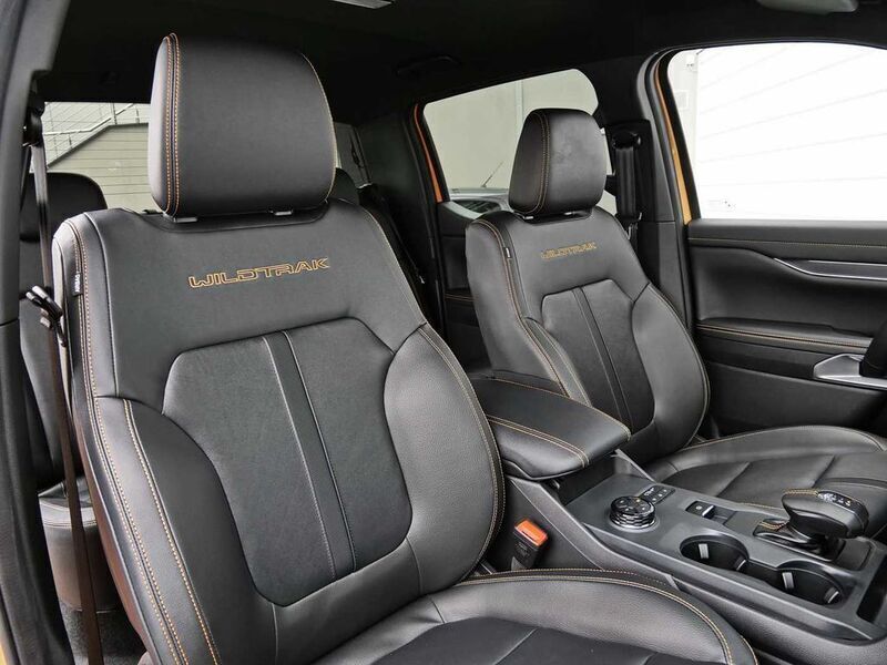 Gebraucht Ford Ranger Wildtrack 241 PS (177 kW) 2023 Cyber orange metallic Pickup