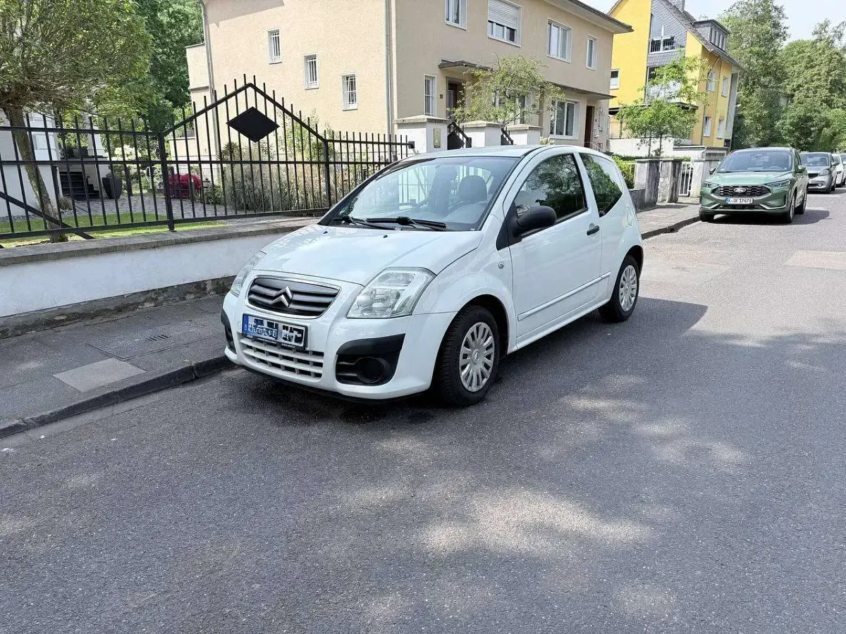 Gebraucht Citroën C2 68 PS (50 kW) 2009 Weiß Kleinwagen