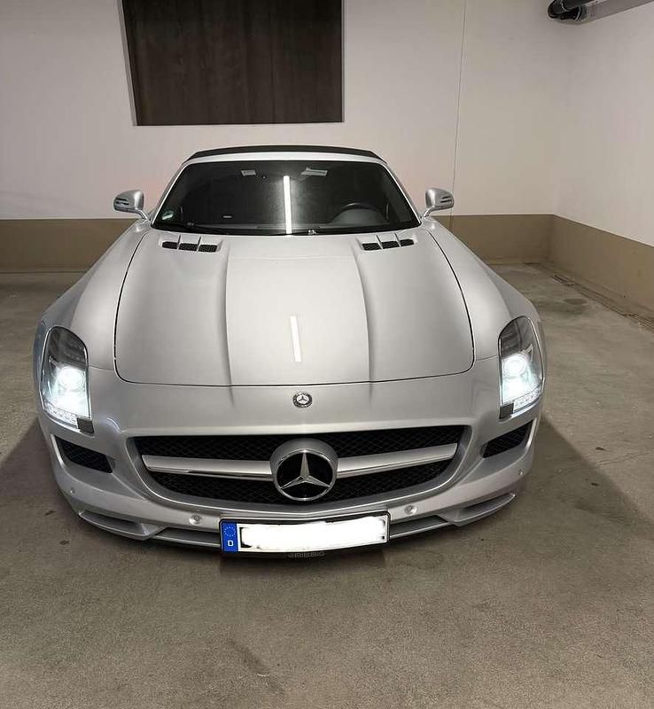 Grau Gebraucht 2013 Mercedes SLS AMG AMG Cabrio | 157.000 € (Superpreis) - Bild 1/4
