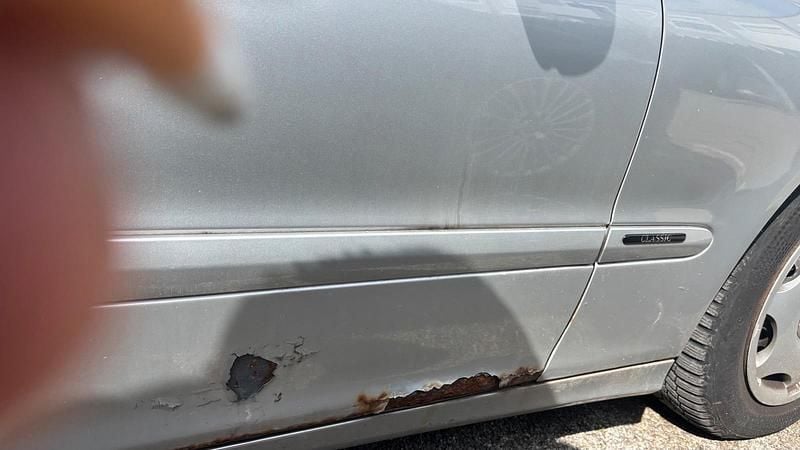 Gebraucht Mercedes C220 150 PS (110 kW) 2005 Silber Limousine