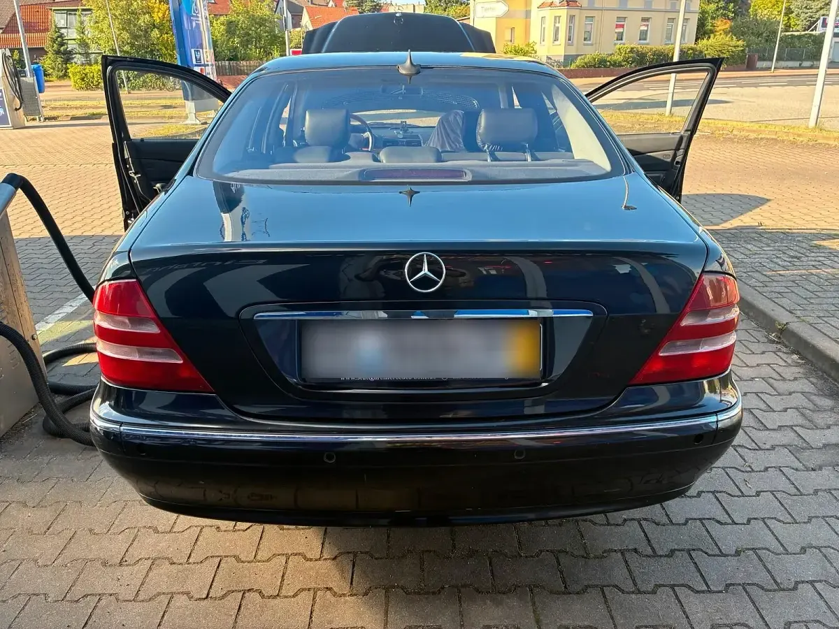 Gebraucht Mercedes S500 306 PS (225 kW) 1999 Schwarz Limousine