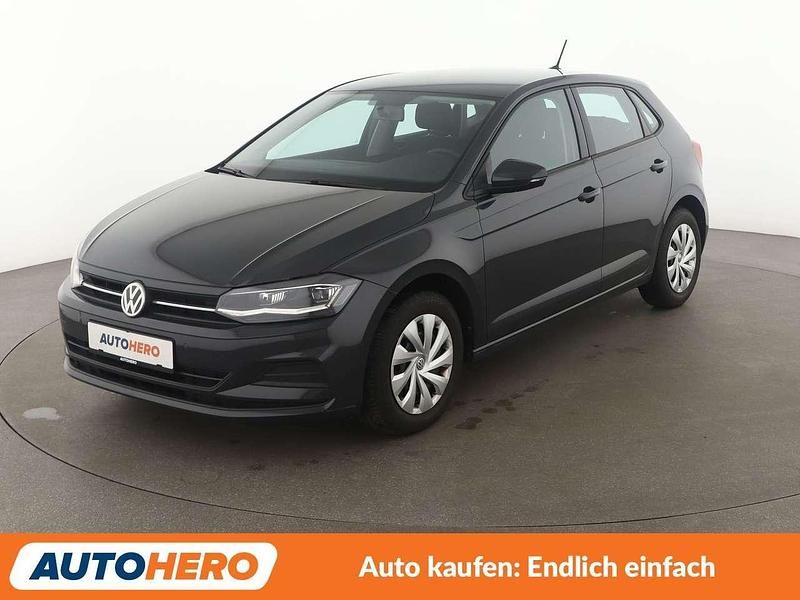 Uranograu/cinza uran Gebraucht 2018 VW Polo Comfortline Kleinwagen | 12.990 € (Etwas zu teuer) - Bild 1/3