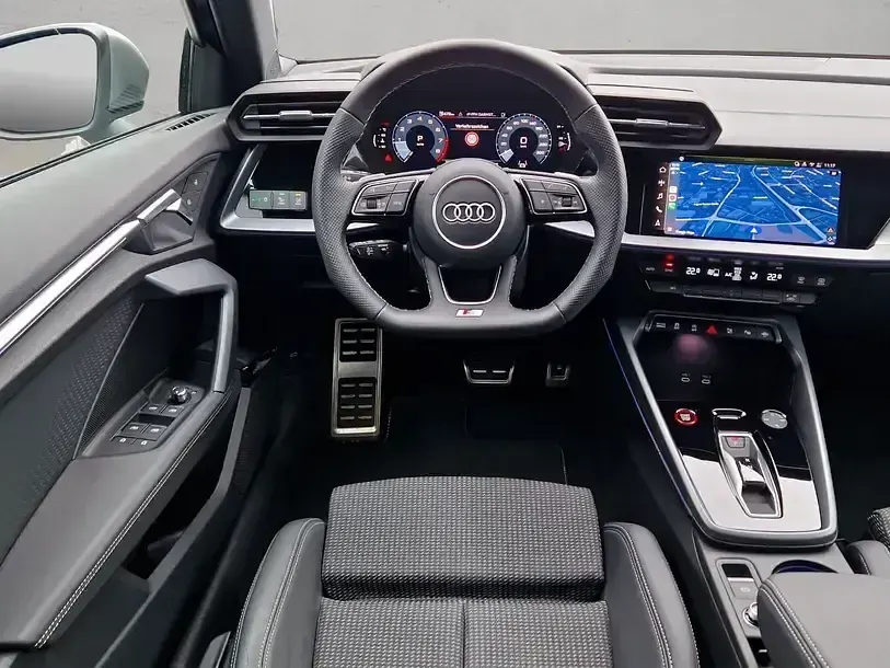 Gebraucht Audi S3 Advanced 333 PS (244 kW) 2025 Blau Limousine