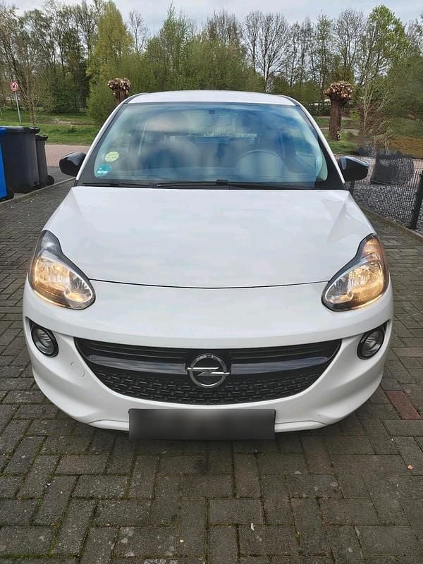 Second-hand Opel Adam 69 CP (50 kW) 2015 Alb Hatchback