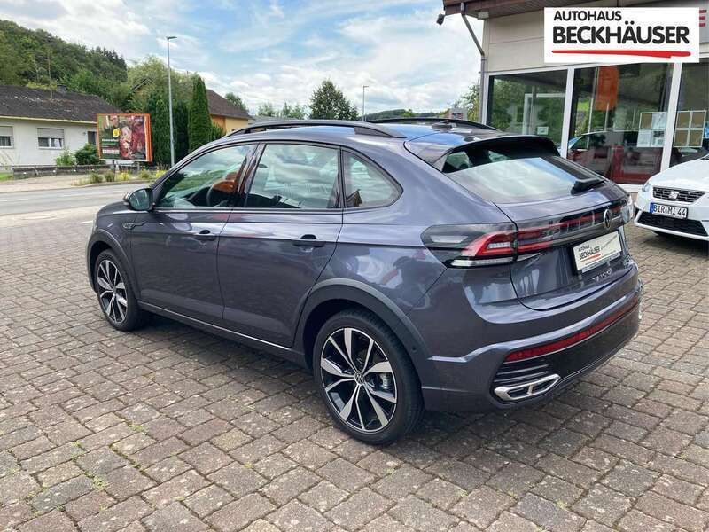Gebraucht VW Taigo R-line 150 PS (110 kW) 2023 Rauchgrau metallic SUV