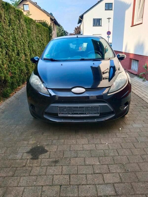 Schwarz Gebraucht 2010 Ford Fiesta Kleinwagen | 2.250 € (Superpreis) - Bild 1/4