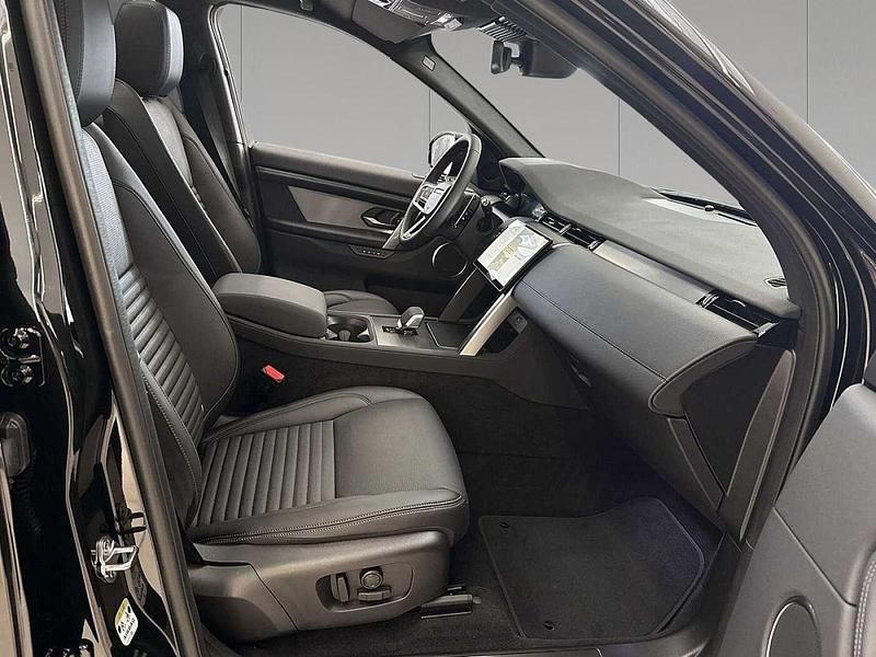 Gebraucht Land Rover Discovery Sport SE Dynamic 272 PS (200 kW) 2025 Santorini black SUV